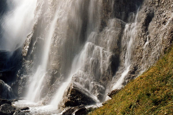 Cascade de la Pisse, � Ceillac