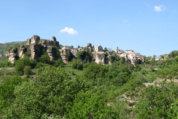 Village de Cantobre