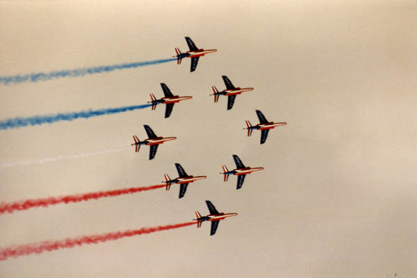 Vol en formation de la patrouille de France